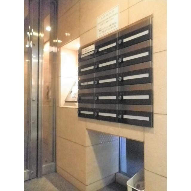 ＪＲ山手線 新大久保駅 徒歩1分 7階建 築19年
