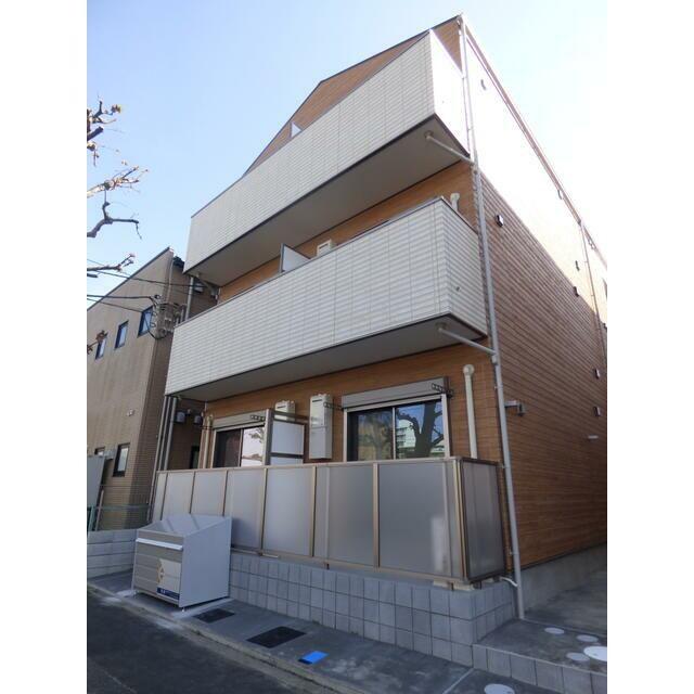 TOWNHOUSEV