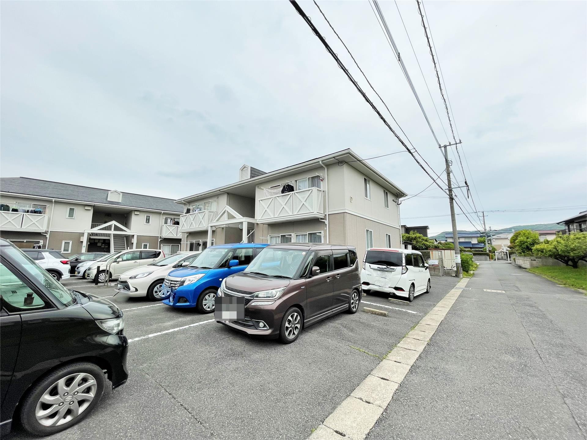 フィールドコート本城 D棟