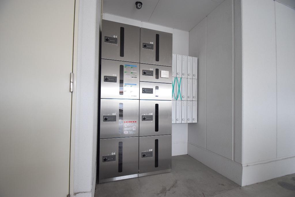 REXII茶屋ヶ坂