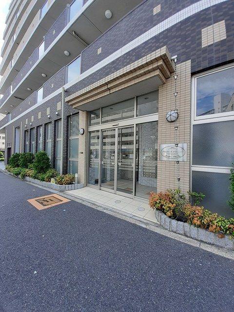 プリムローズ アヴェニュー