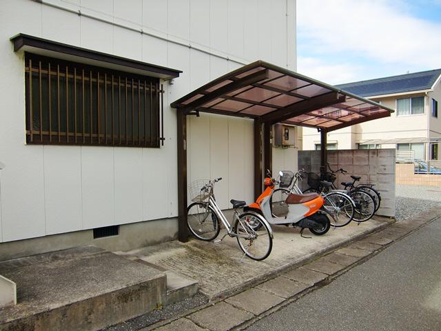 メゾン大町