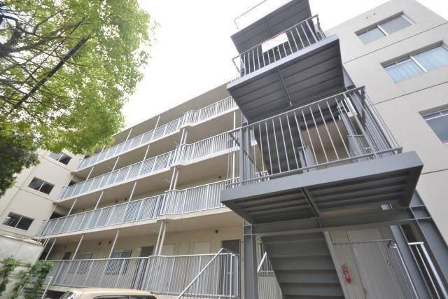 難波マンション
