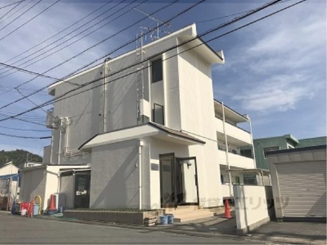 ハイツ福角