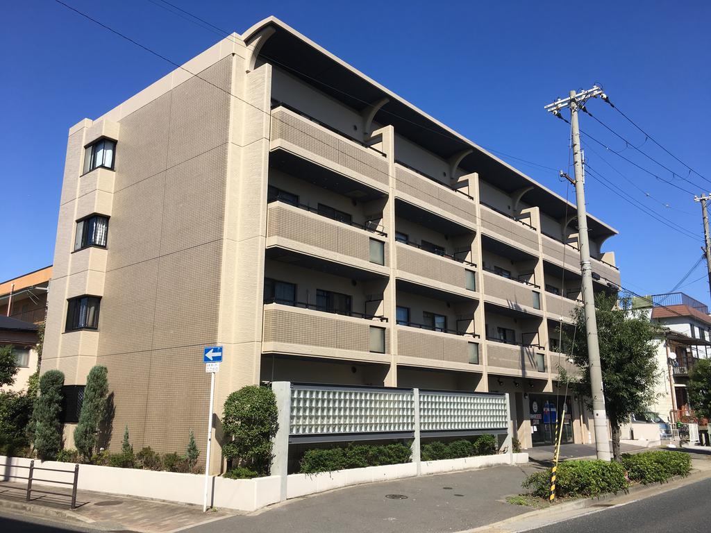 ラフィーネ井上