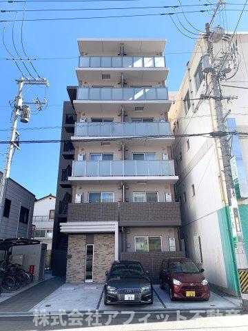 オリヴィエ宝町