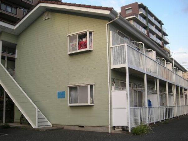 エーワイハイツ