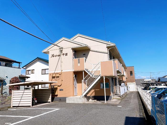 プレジール千田
