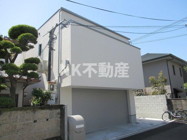 LUXE本町