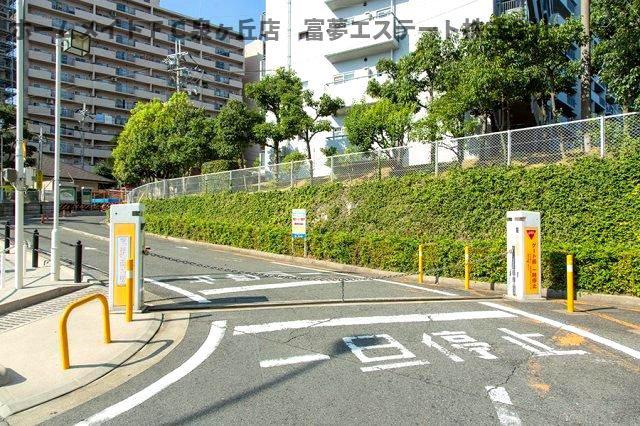 光明池駅前2-4号棟