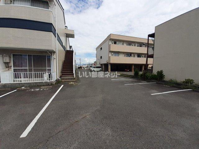 コーポイーストA