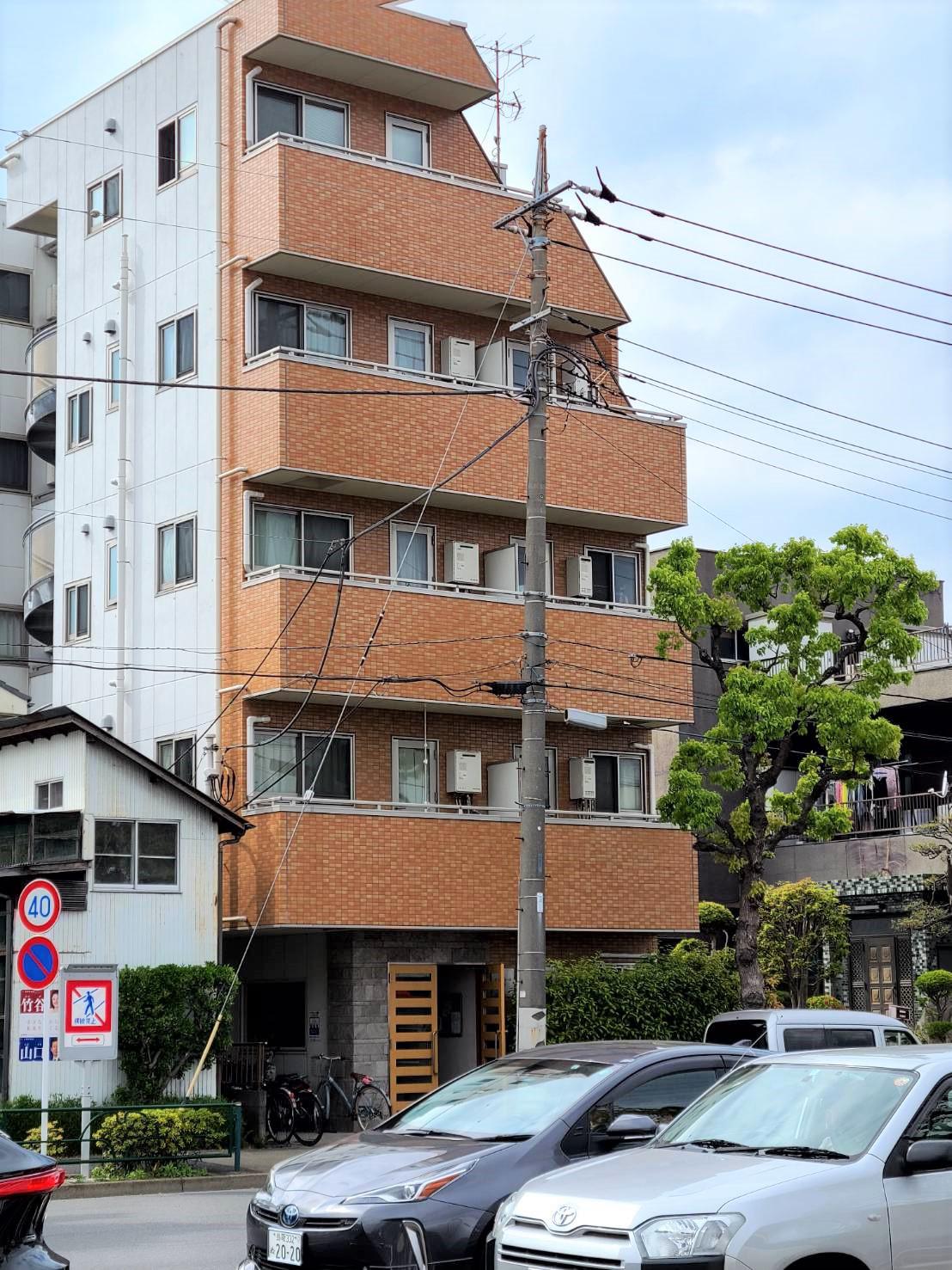 ロイヤルコーポ鹿浜