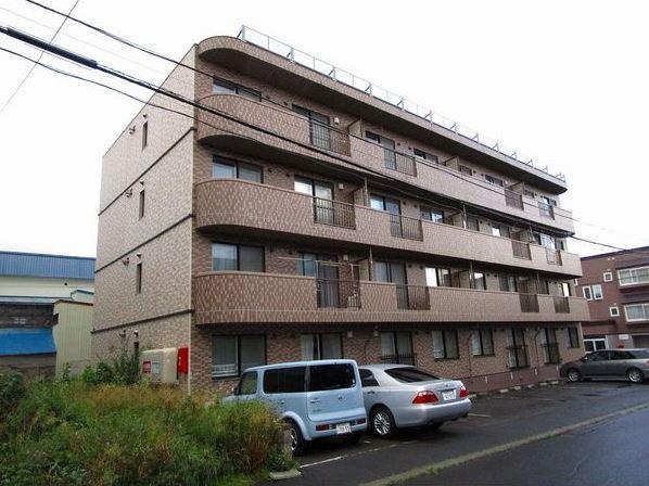 レオ西町