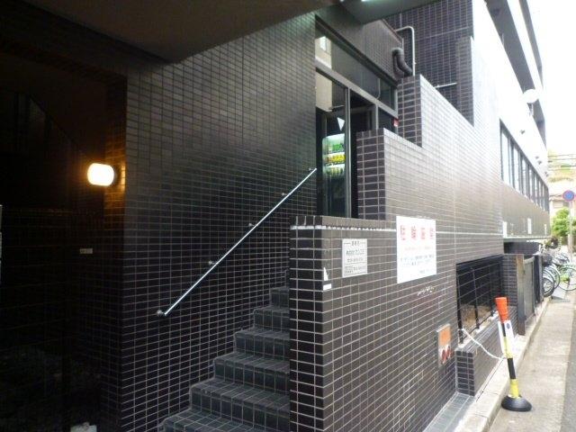 シロハイヌ尼崎