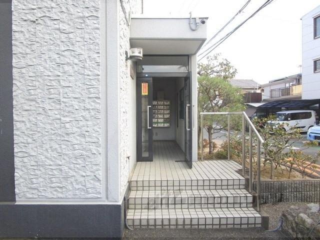 EM1022
