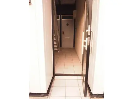 XROOM(1LDK/2階)の外観写真