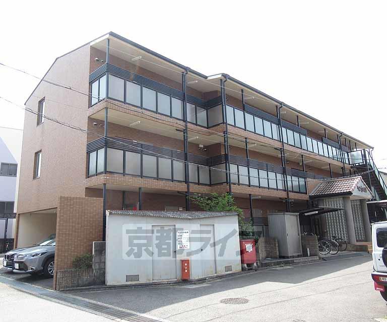 ウィン京田辺II