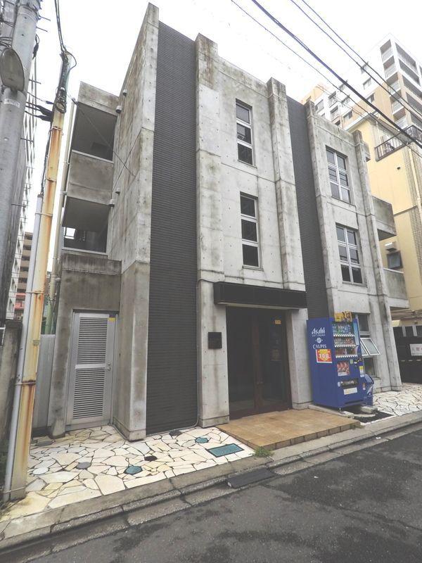UNBRILANT