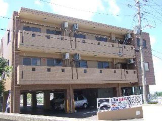 フジスター宜野湾