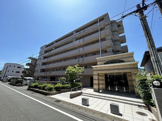 パルクヴェール公立大