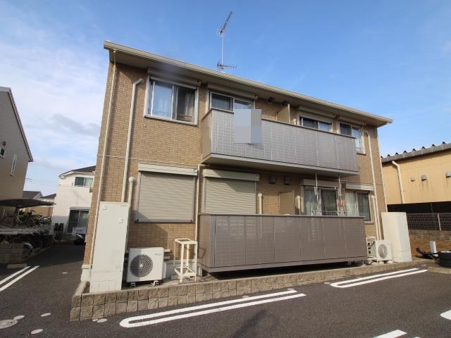 リボーンカーサ