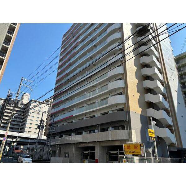 セレニテ江坂グランデ