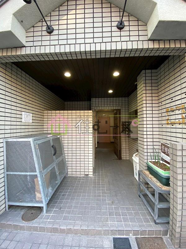 アヴァンツァーレ上新庄