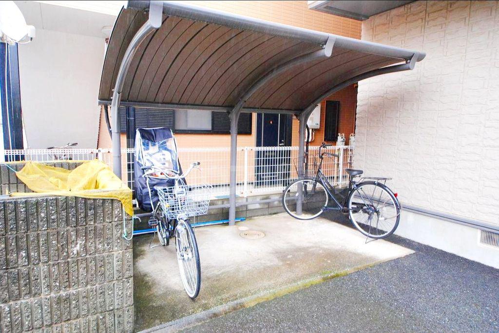 アーバン上小