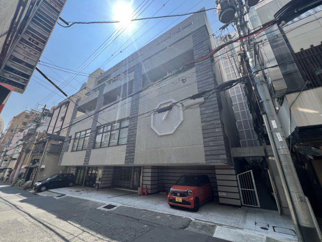 とけいや館 北野坂