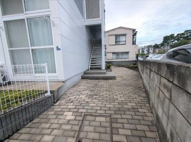 レオパレスレッドホース