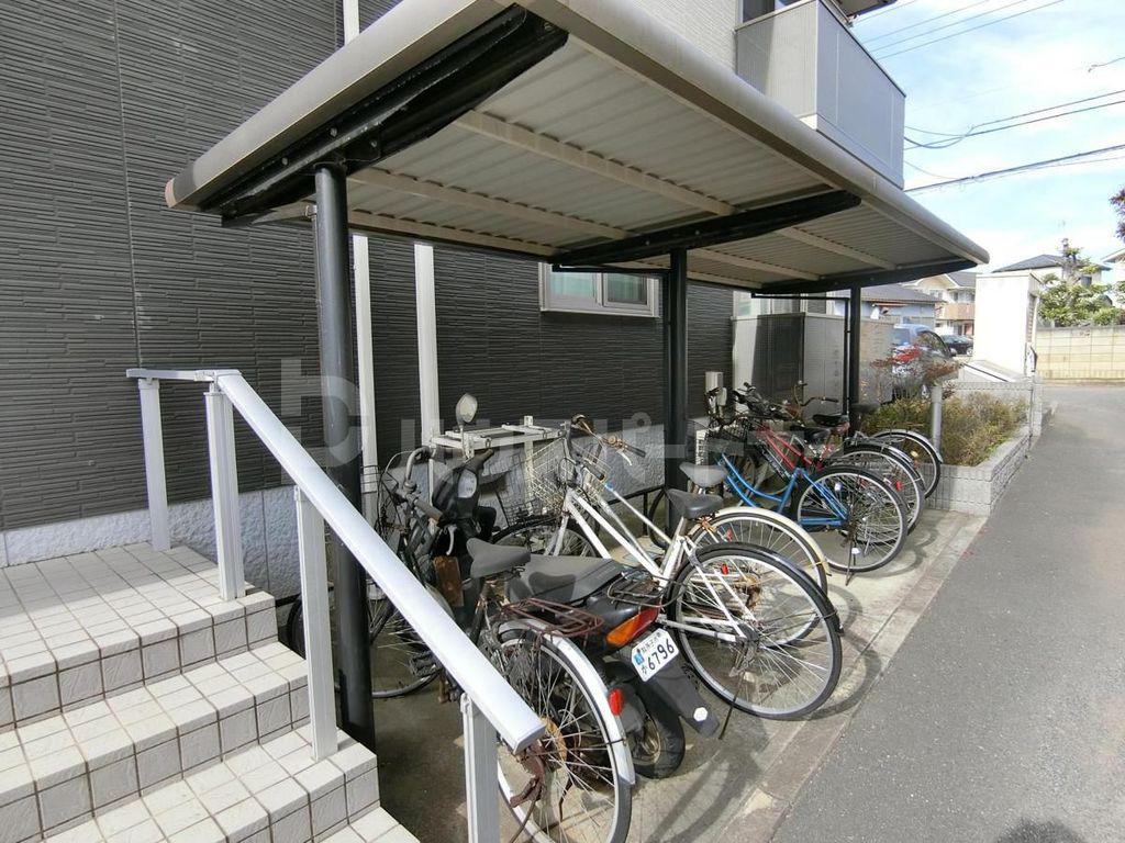 クレシア