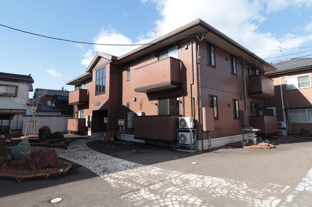 蔵漆倶北館