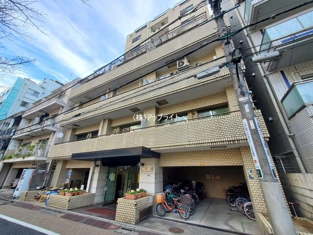 グローイン新宿御苑