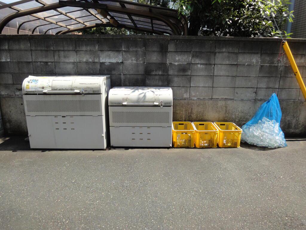 小山田ビル