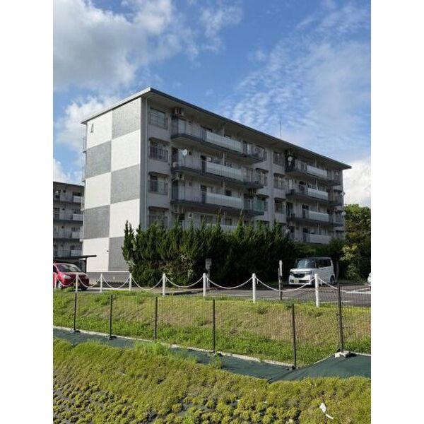緑苑東団地4棟