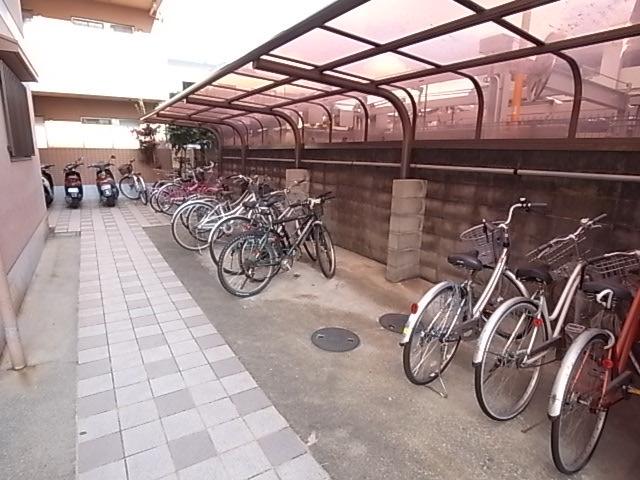 ハイツ室川I