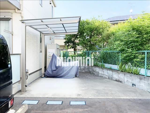 プレミアス
