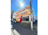 カースルいずみ