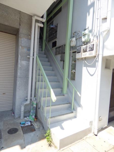 丸吉マンション