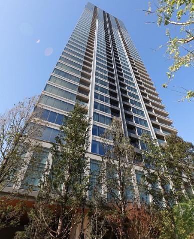 白金ザ・スカイ西棟