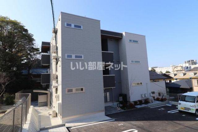 D-ROOM香椎駅東