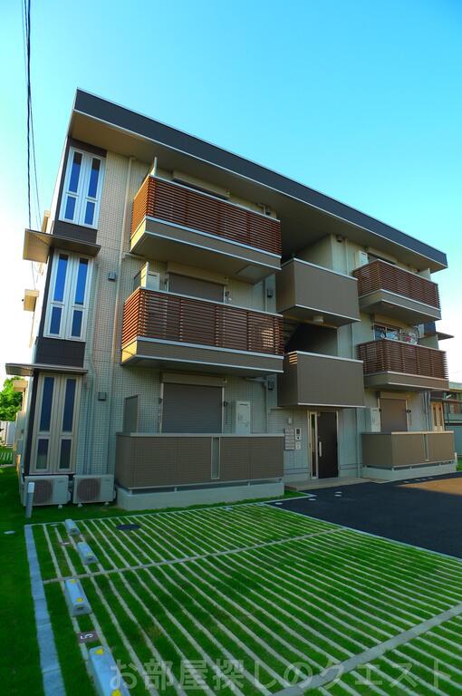ラルジュ高峯町 A