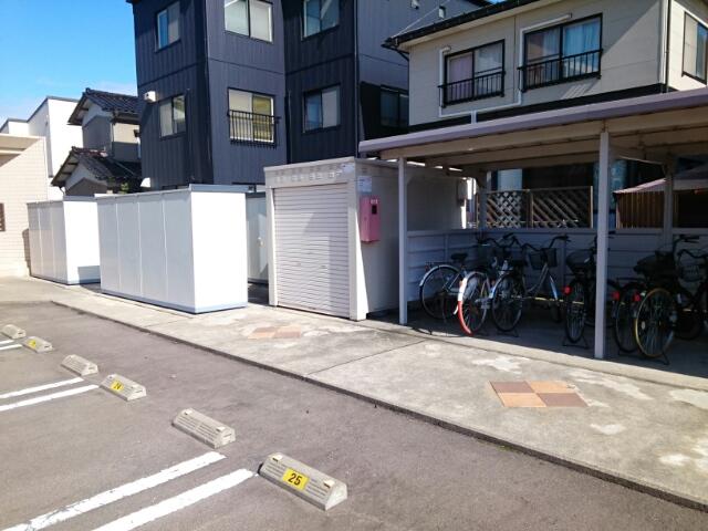 グレープハウス