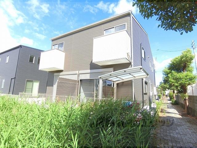 D-HOUSE