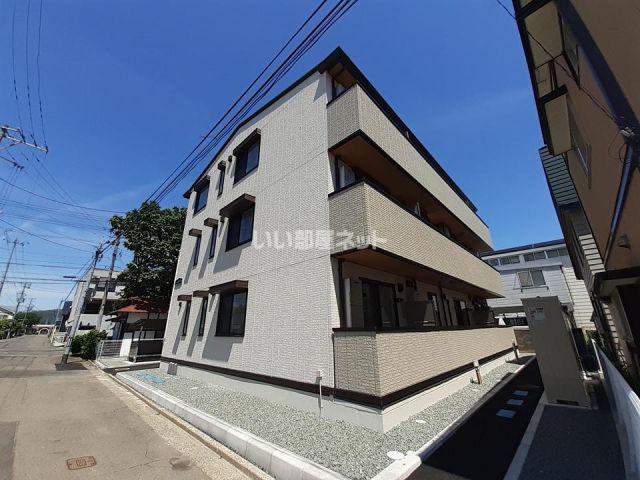 スカイハイ天神町