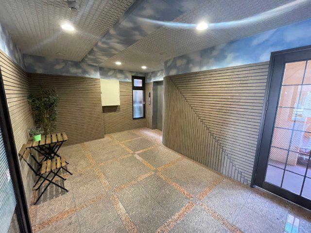 アルウィン・コート亀川