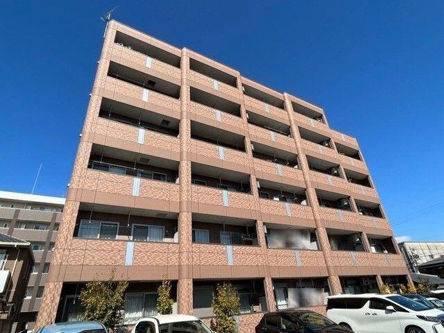 オット アルベーリ