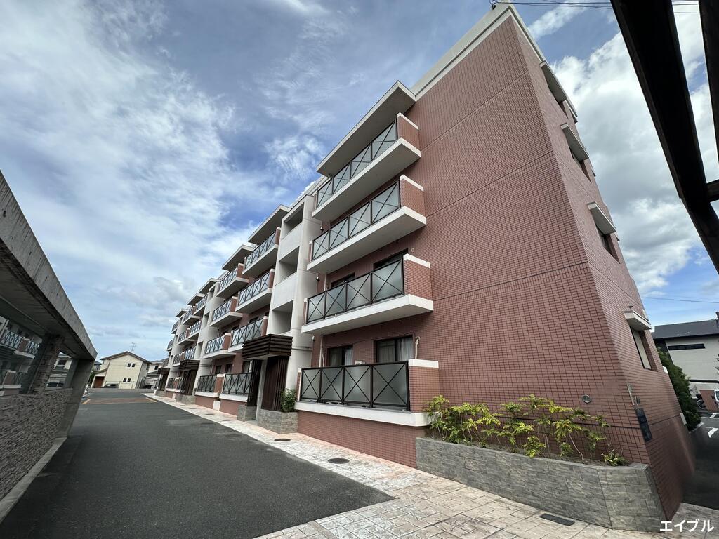 マンションP