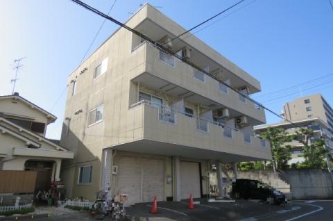 アトリエ三番館