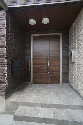 グランシャリオ東菅野